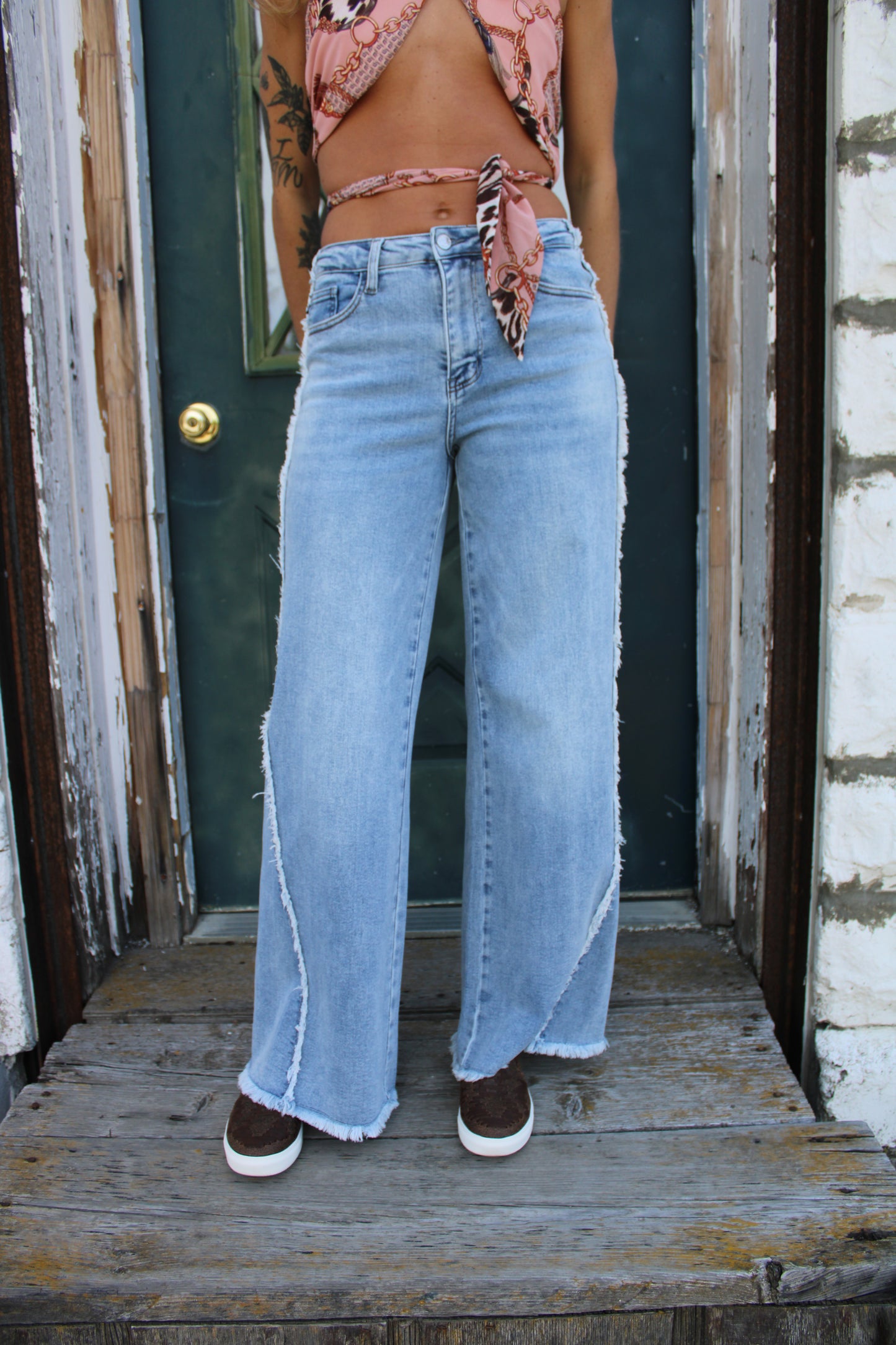Judy Blue HW Retro Wide w/ Raw Twisted Outseam