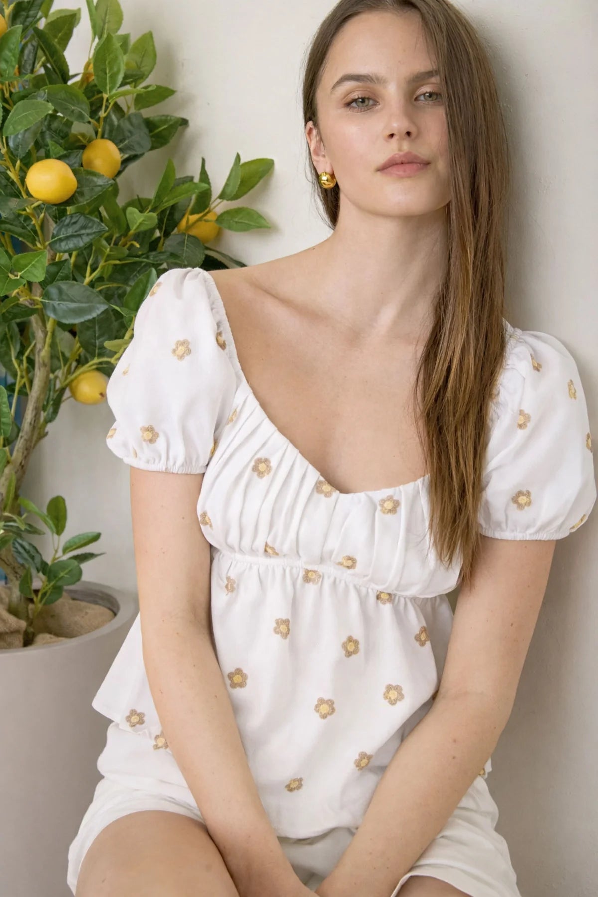 White Floral Puff Sleeve Blouse.